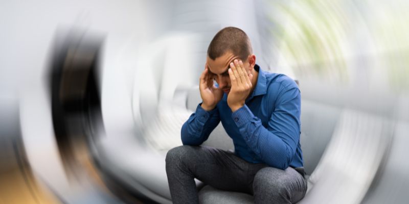 Cervicales et vertiges : comprendre le lien pour mieux agir
