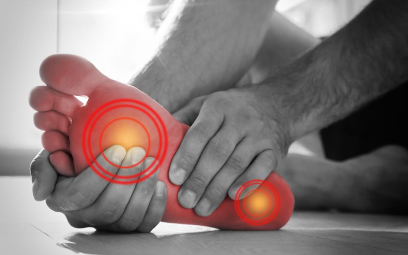 Douleur de la voûte plantaire - causes et solutions